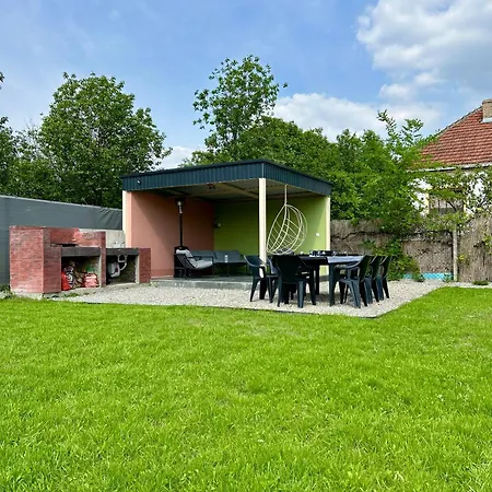Vikendica Hideaway * Novi Sad