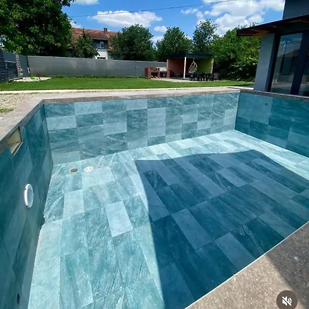 Vikendica Hideaway Novi Sad